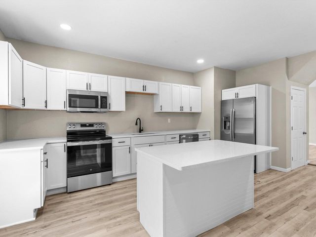 1823 N 7th STREET, Sheboygan, WI 53081