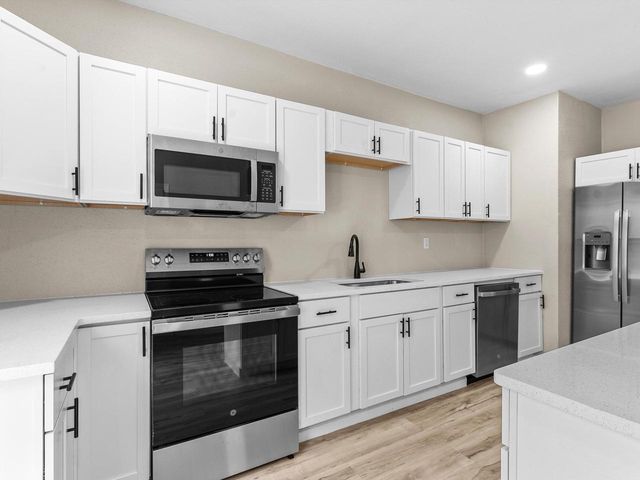 1823 N 7th STREET, Sheboygan, WI 53081