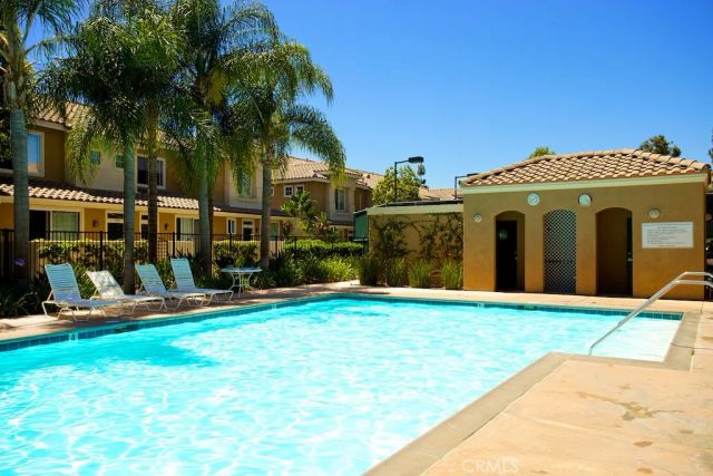 12815 Via Nieve 57, San Diego, CA 92130
