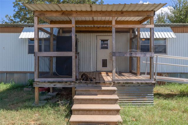 8450 Highway 16, De Leon, TX 76444