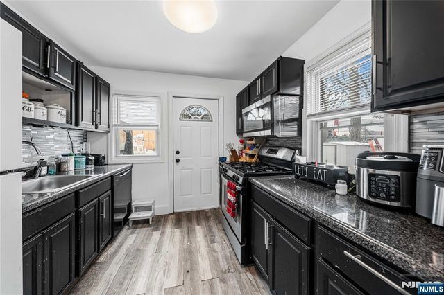 180 Beech Street, Belleville, NJ 07109