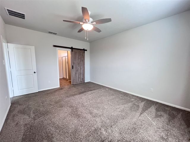 617 Blacktail Drive, Fort Worth, TX 76131