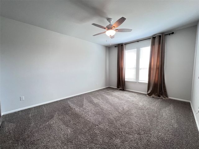 617 Blacktail Drive, Fort Worth, TX 76131