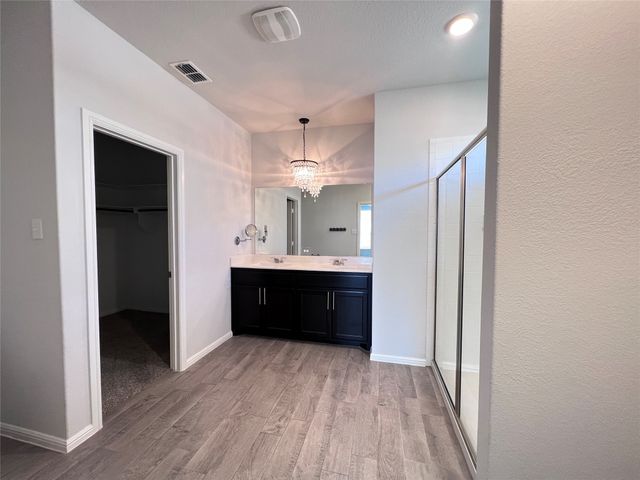 617 Blacktail Drive, Fort Worth, TX 76131