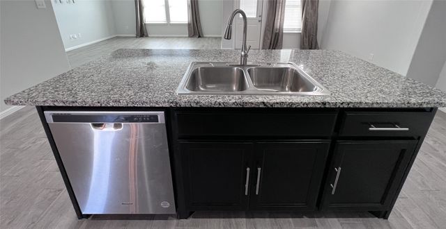 617 Blacktail Drive, Fort Worth, TX 76131