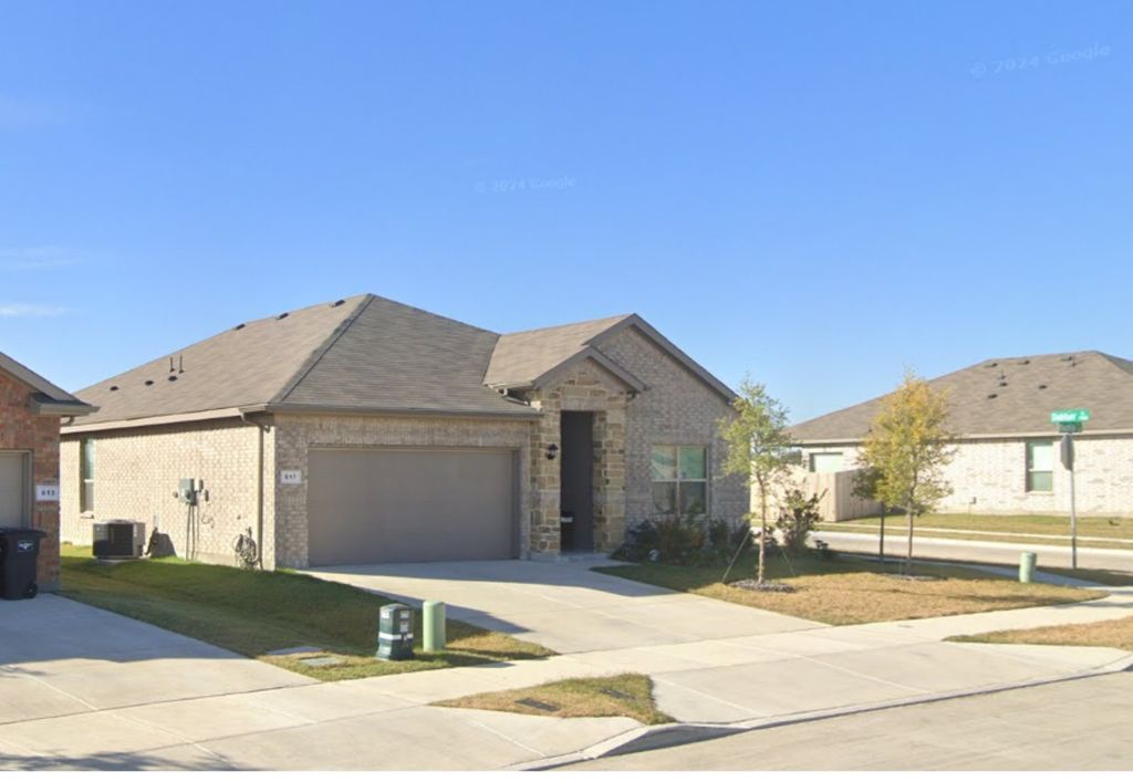 617 Blacktail Drive, Fort Worth, TX 76131