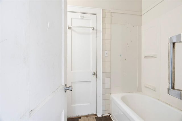 1209 N Meta Avenue, Oklahoma City, OK 73107