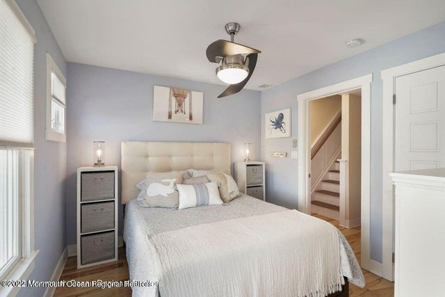 369 W 8th Street 4, Ship Bottom, NJ 08008