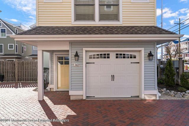 369 W 8th Street 4, Ship Bottom, NJ 08008