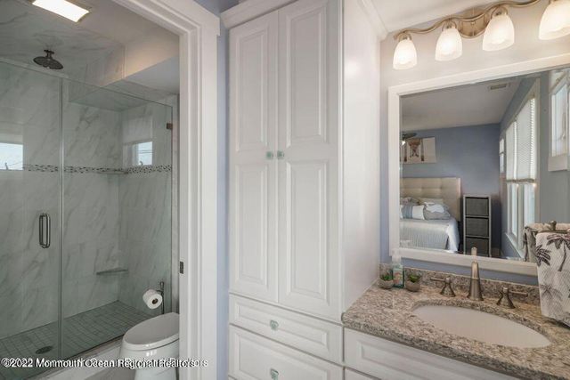 369 W 8th Street 4, Ship Bottom, NJ 08008