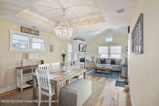 369 W 8th Street 4, Ship Bottom, NJ 08008