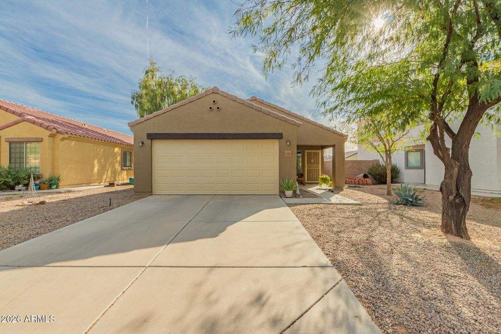 37049 W BELLO Lane, Maricopa, AZ 85138
