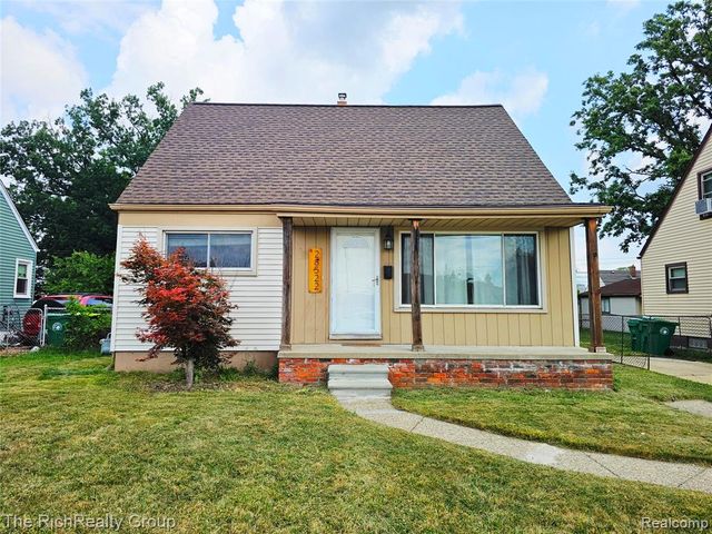 28522 Cambridge Street, Garden City, MI 48135