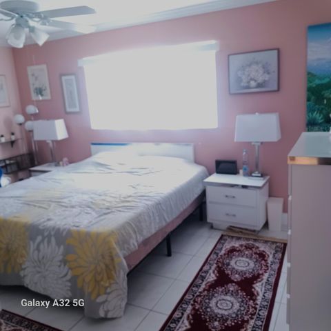 155 LAKE MERYL Drive, West Palm Beach, FL 33411