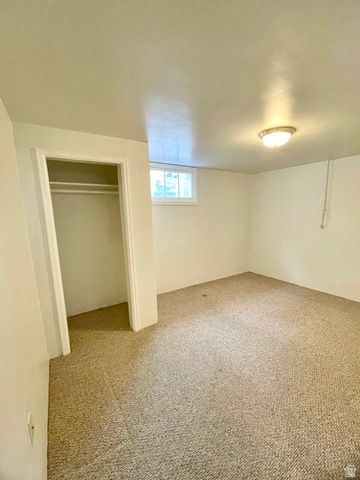 2458 S 500 E, Salt Lake City, UT 84106