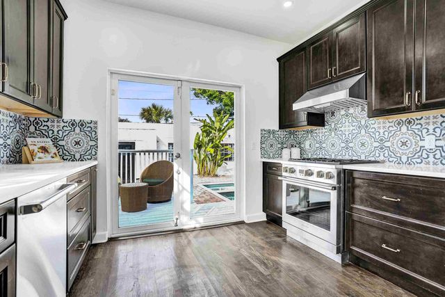 435 35th Street, West Palm Beach, FL 33407