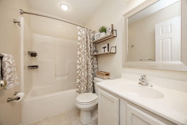 2752 FYNAMORE LN, Downingtown, PA 19335