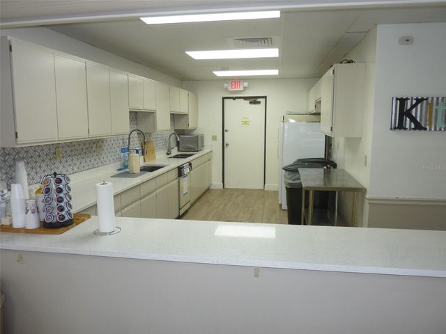 11524 PUMPKIN SEED COURT, Orlando, FL 32821