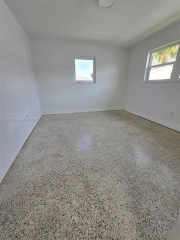 3245 SW 88th Ct 0, Miami, FL 33165