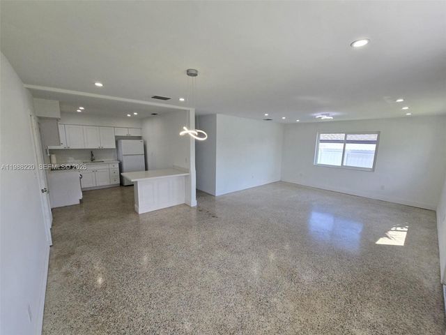 3245 SW 88th Ct 0, Miami, FL 33165