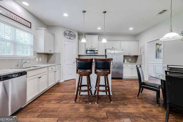 17 Telford Street, Savannah, GA 31407