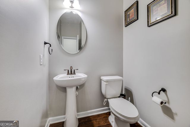 17 Telford Street, Savannah, GA 31407