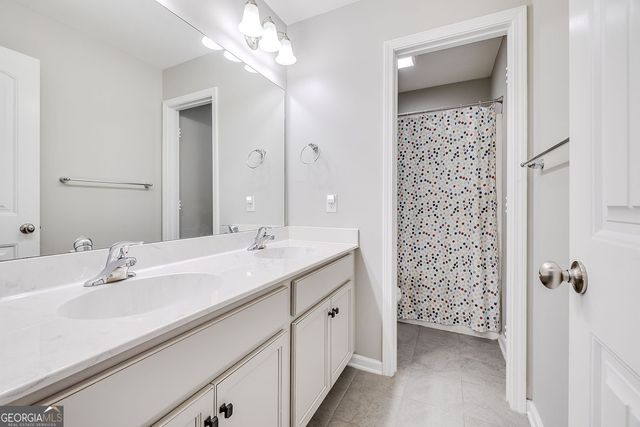 17 Telford Street, Savannah, GA 31407