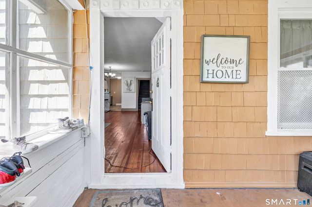 17 Reynolds Avenue, Stamford, CT 06905