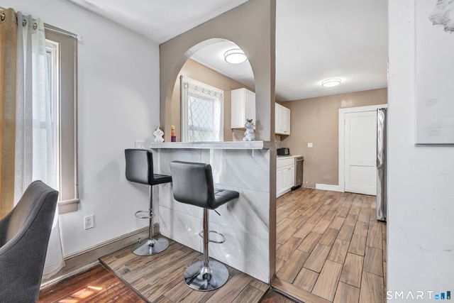 17 Reynolds Avenue, Stamford, CT 06905