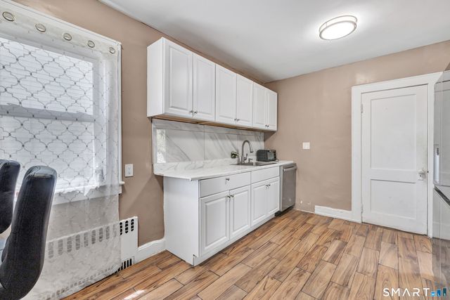 17 Reynolds Avenue, Stamford, CT 06905