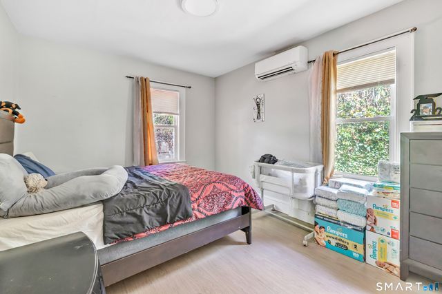 17 Reynolds Avenue, Stamford, CT 06905