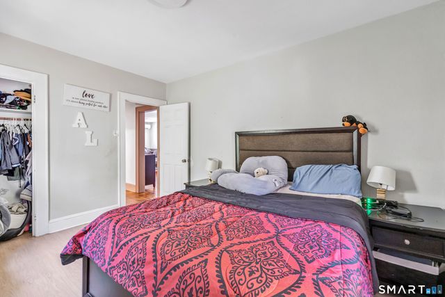 17 Reynolds Avenue, Stamford, CT 06905
