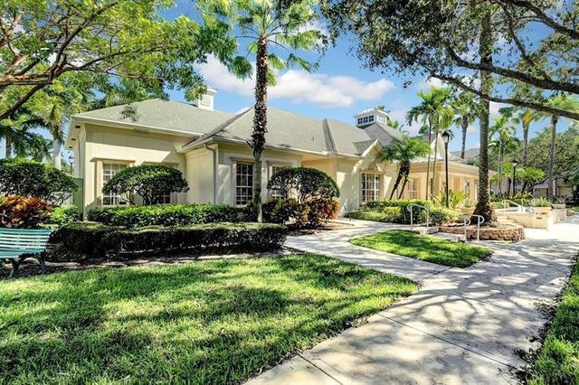 275 Murcia Drive 208, Jupiter, FL 33458