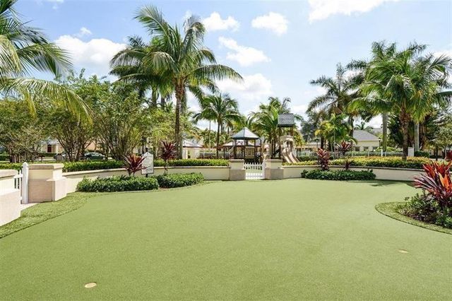 275 Murcia Drive 208, Jupiter, FL 33458