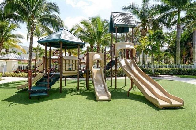 275 Murcia Drive 208, Jupiter, FL 33458