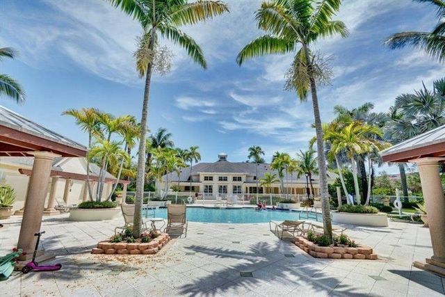275 Murcia Drive 208, Jupiter, FL 33458