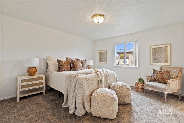 698 S Malaga Ln, Boise, ID 83709