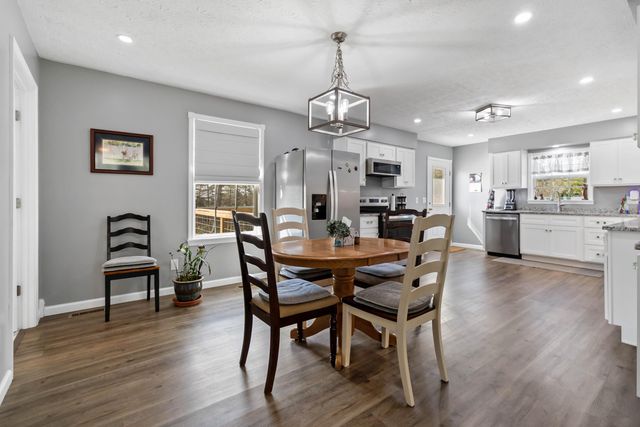 6422 The Day Ridge Road, Whitley City, KY 42653