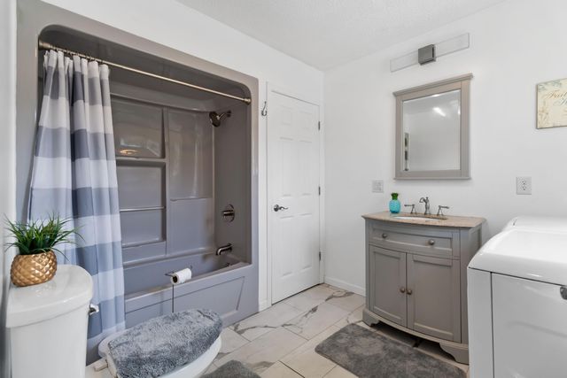 6422 The Day Ridge Road, Whitley City, KY 42653