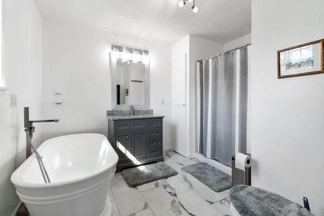 6422 The Day Ridge Road, Whitley City, KY 42653