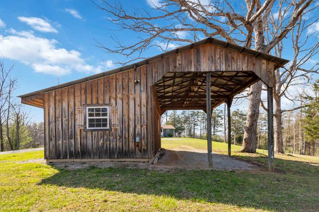 6422 The Day Ridge Road, Whitley City, KY 42653