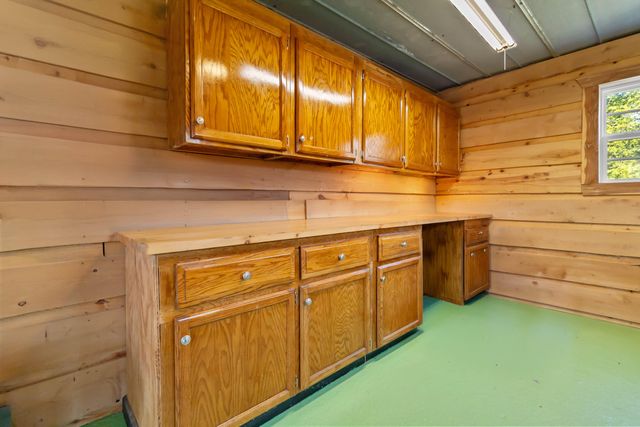 6422 The Day Ridge Road, Whitley City, KY 42653