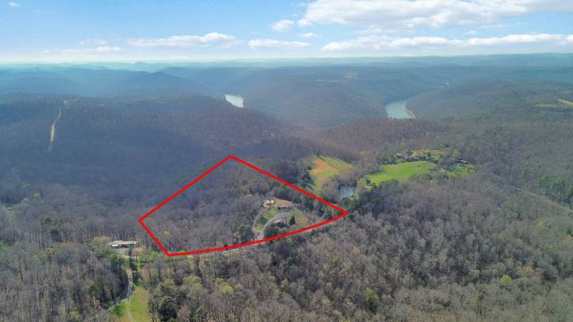 6422 The Day Ridge Road, Whitley City, KY 42653