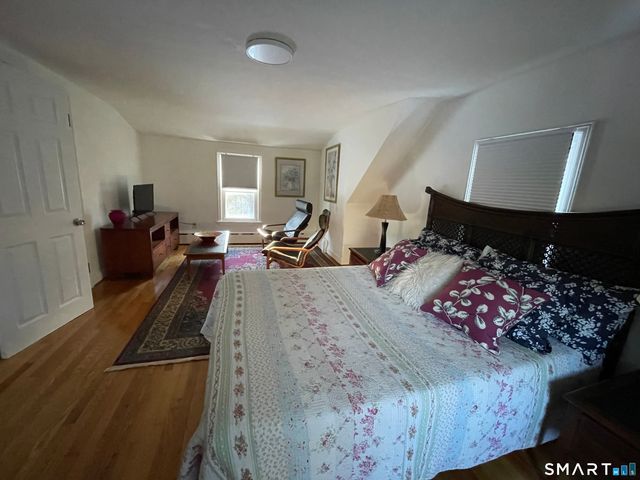 1347 Hall Boulevard, Bloomfield, CT 06002