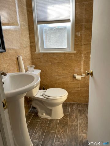 1347 Hall Boulevard, Bloomfield, CT 06002