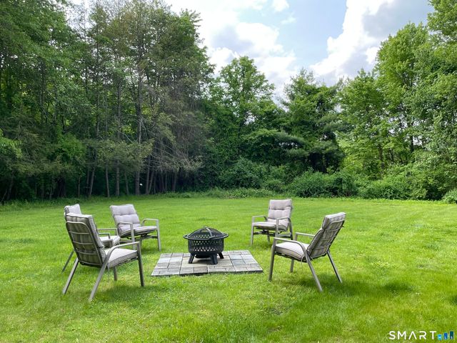 1347 Hall Boulevard, Bloomfield, CT 06002
