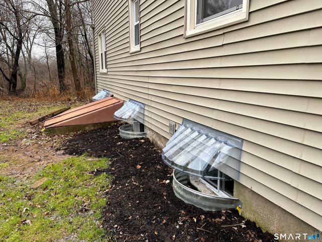 1347 Hall Boulevard, Bloomfield, CT 06002