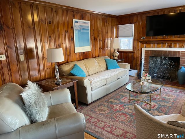 1347 Hall Boulevard, Bloomfield, CT 06002