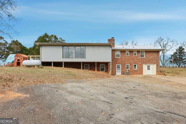 334 Highway 174, Danielsville, GA 30633