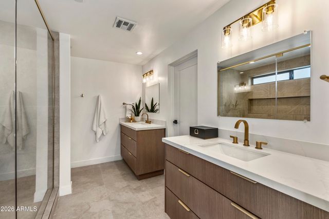 5414 N 82ND Street, Scottsdale, AZ 85250